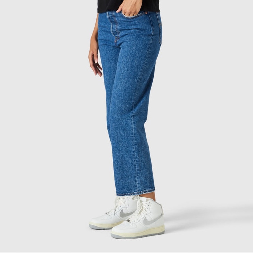 Levi’s Women’s Ribcage Straight Brand New
